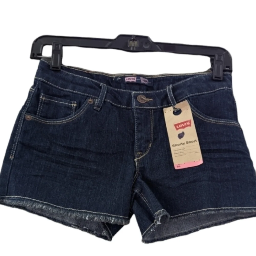 LEVI'S Shorty Shorts,cut off, jean shorts, Size 16 - 27